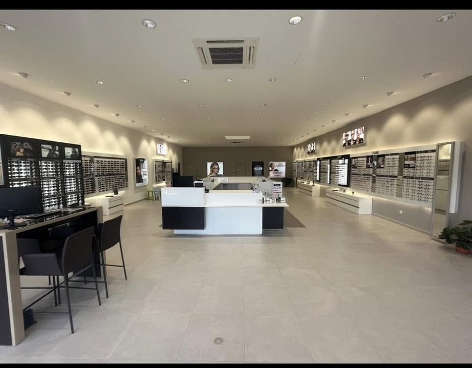 Centre optique Alain Afflelou Perpignan Porte d'Espagne — chantier de plâtrerie ALVIT PLAQUISTE