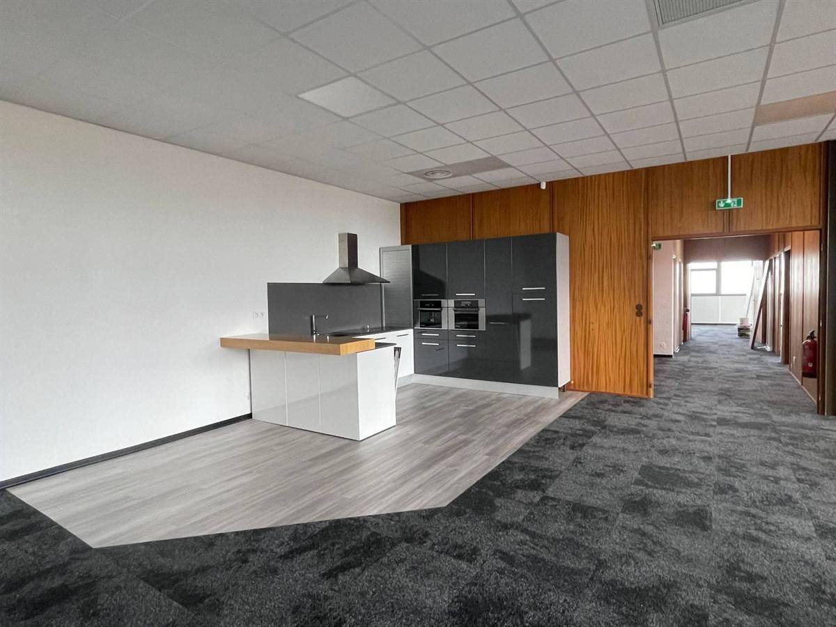 Espace cuisine et détente — Léa Logistique à Rivesaltes, plaquiste ALVIT PLAQUISTE