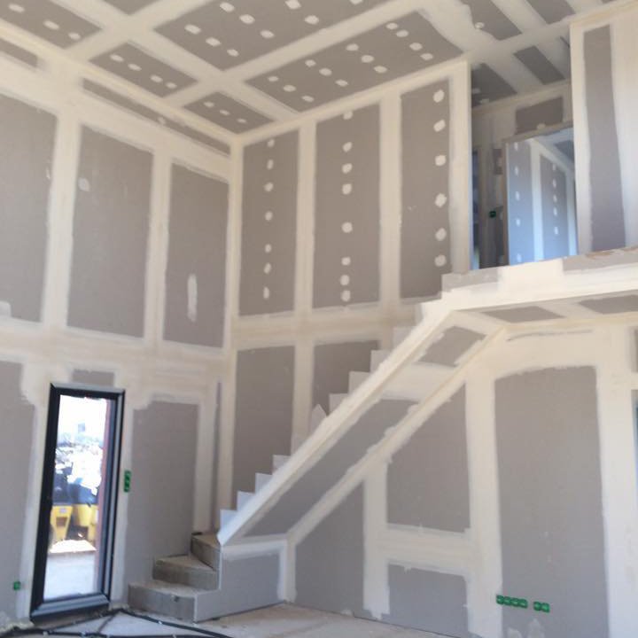Villa — La Palme — chantier de plâtrerie ALVIT PLAQUISTE