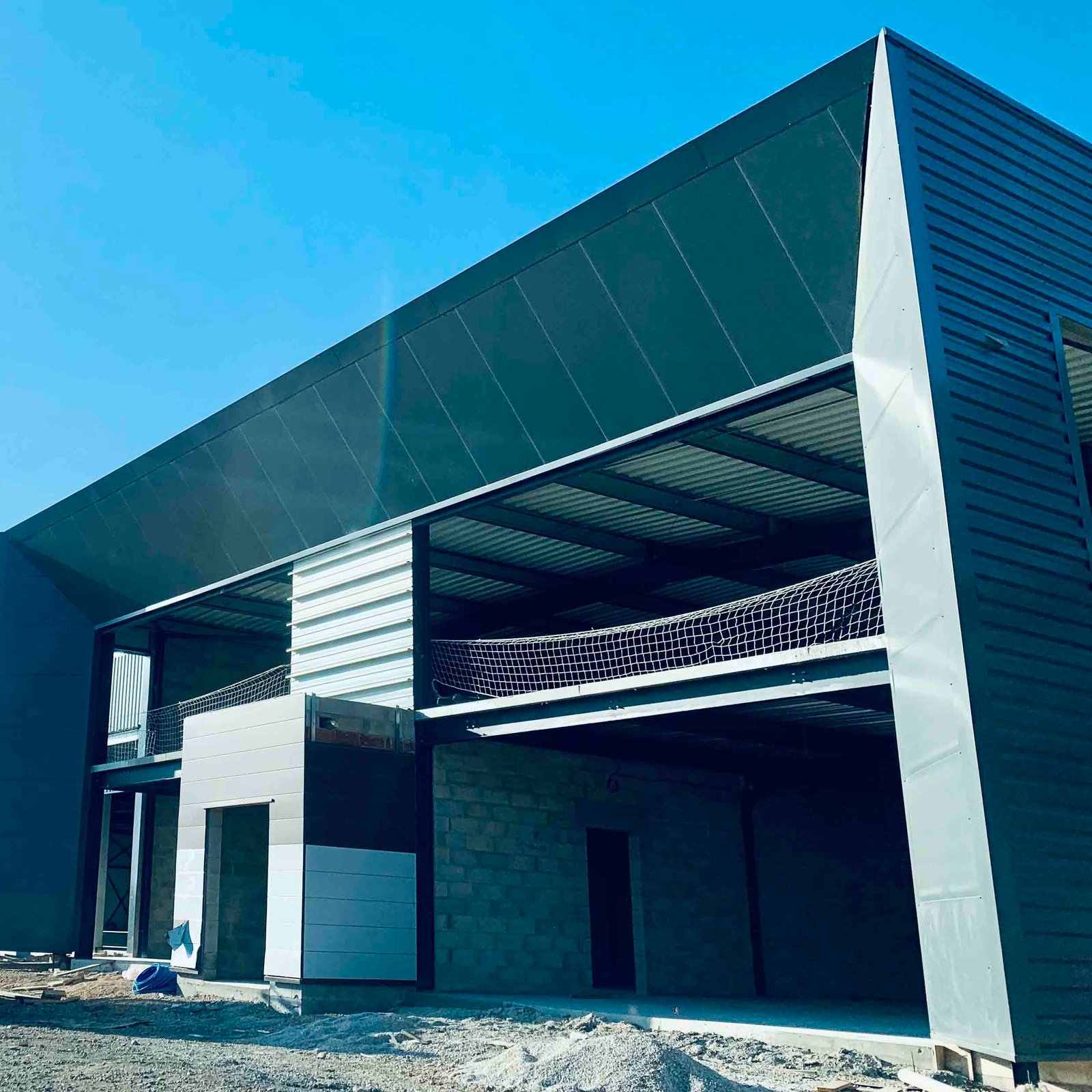 Hangar industriel — Torremila — plaquiste ALVIT PLAQUISTE